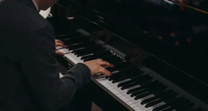 Prosincové piano v Lavite Zlín