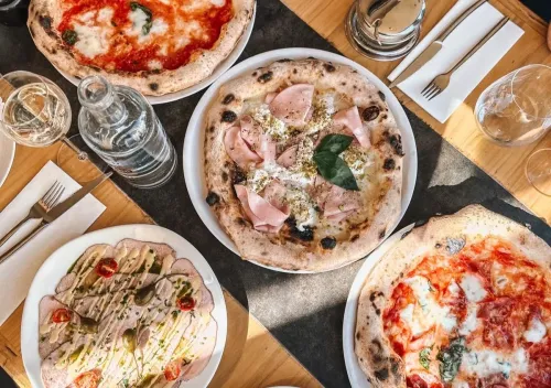 Neapolská pizza v Lavite Zlín